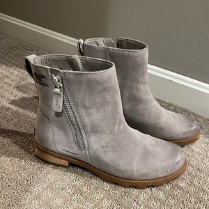Emilie Chelsea Sorel Boot 7.5